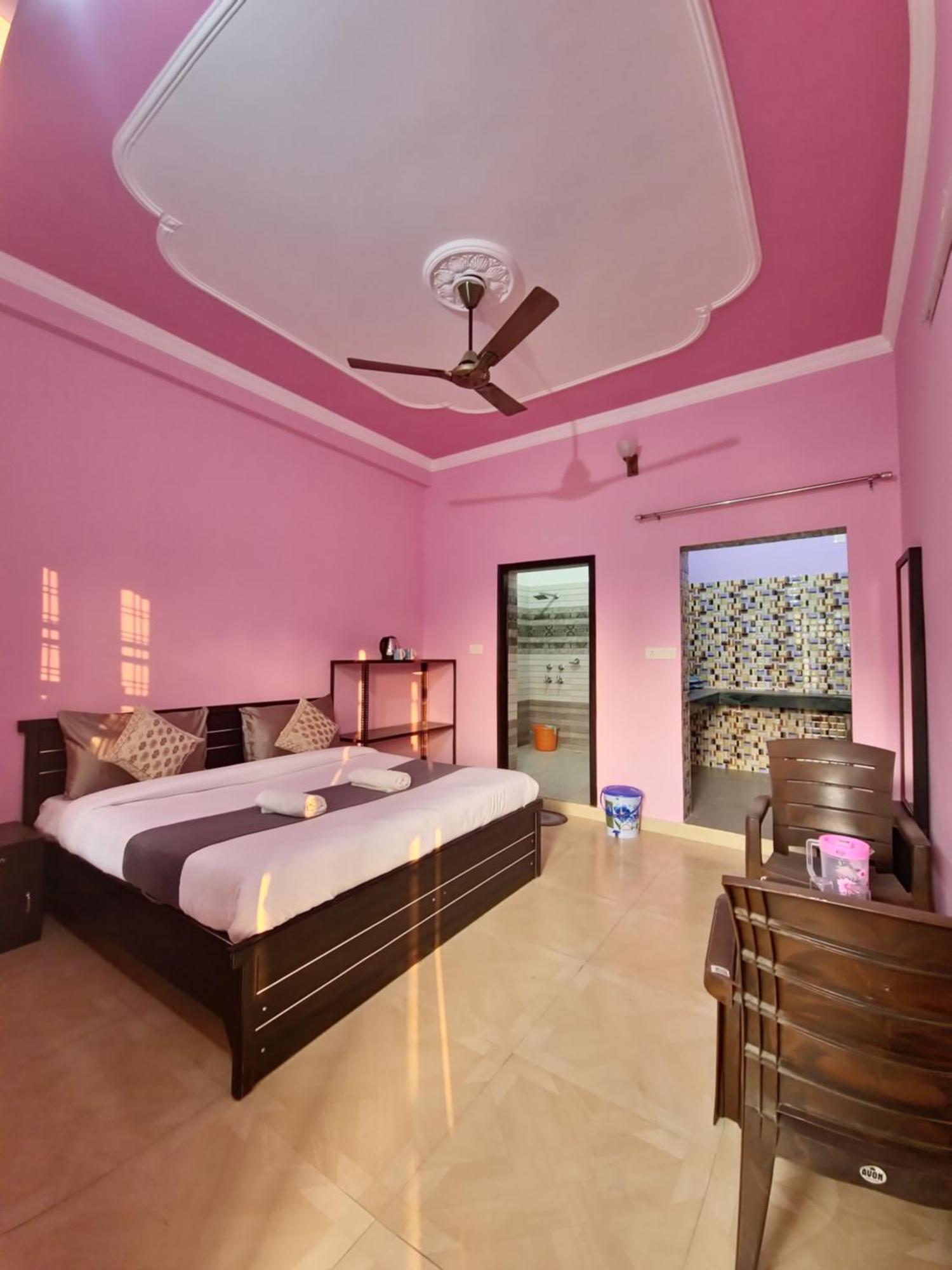 Karwaan Homestay ริชิเคช ภายนอก รูปภาพ