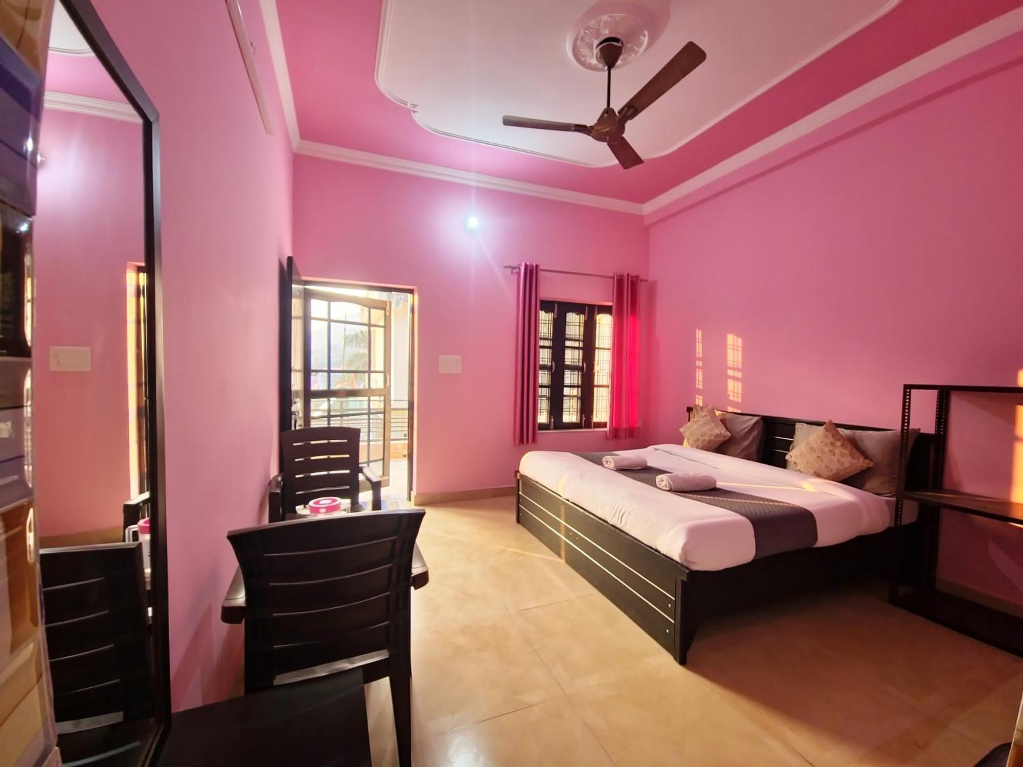 Karwaan Homestay ริชิเคช ภายนอก รูปภาพ