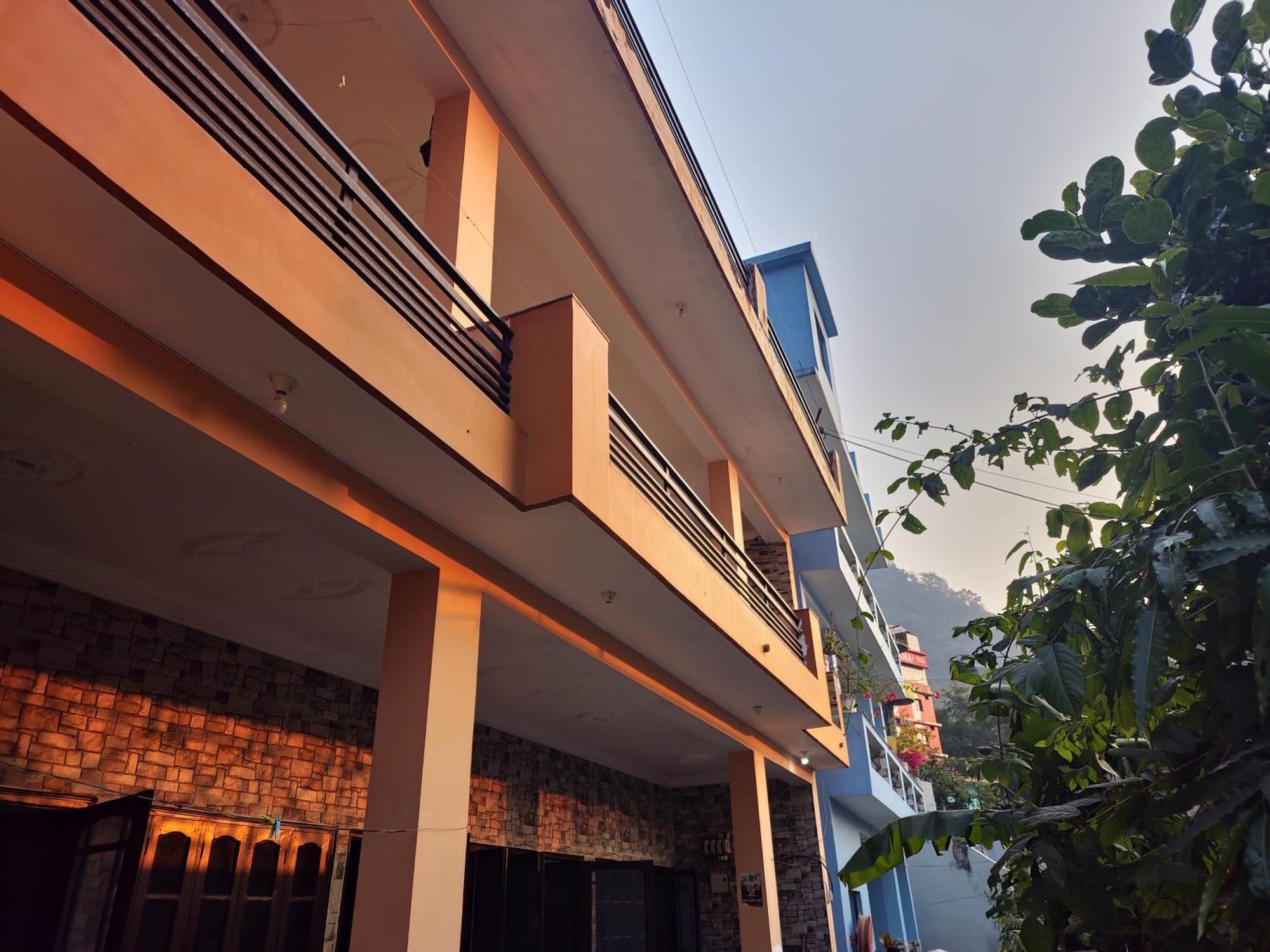Karwaan Homestay ริชิเคช ภายนอก รูปภาพ