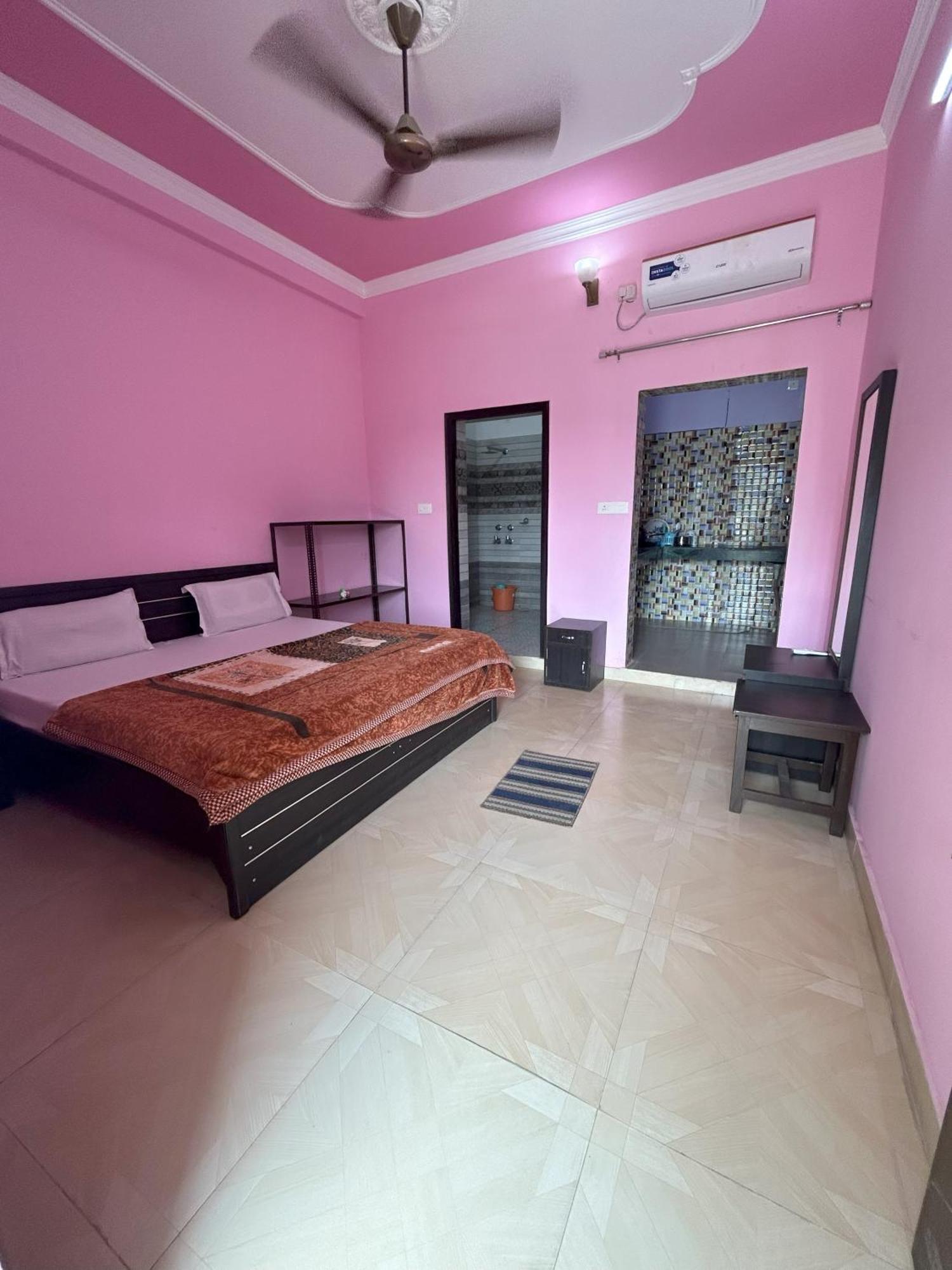 Karwaan Homestay ริชิเคช ภายนอก รูปภาพ